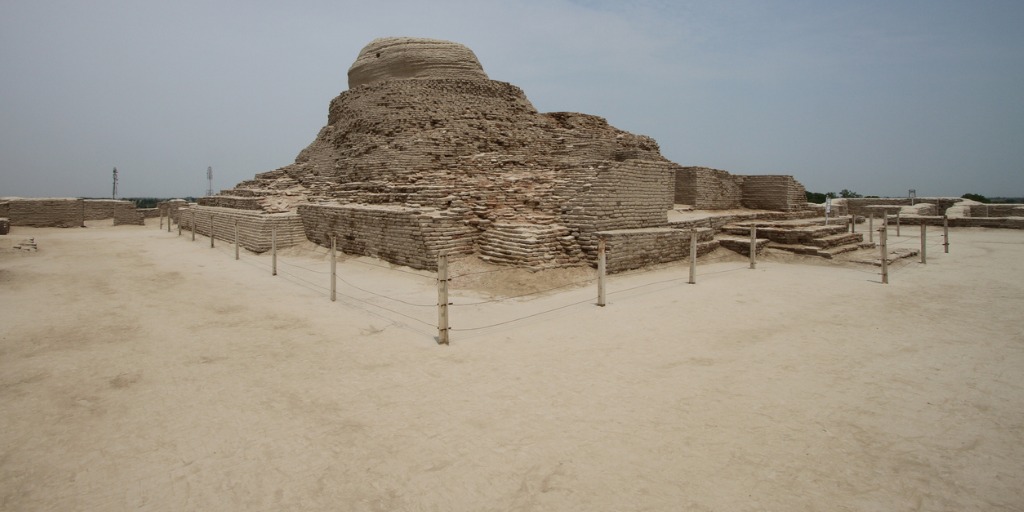 ruins-of-the-buddhist-stupa-at-mohenjo-daro-sindh