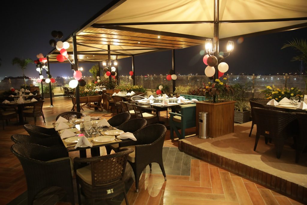 10 Best Cafes & Restaurants for HiTea in Lahore