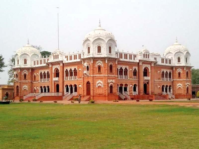 Darbar Mehal -One of Top Historical Landmarks in Bahawalpur