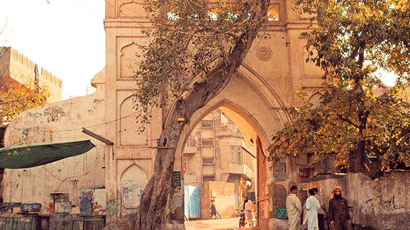 Kashmiri Gate, Lahore