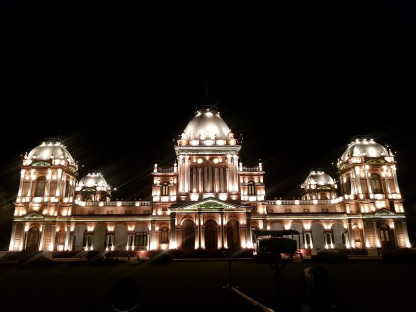 نور محل، بہاولپور کا رات کا خوبصورت منظر