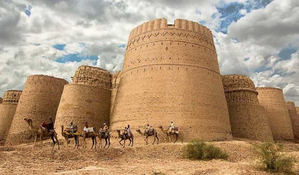 Derawar Fort Cholistan Bahawalpur 