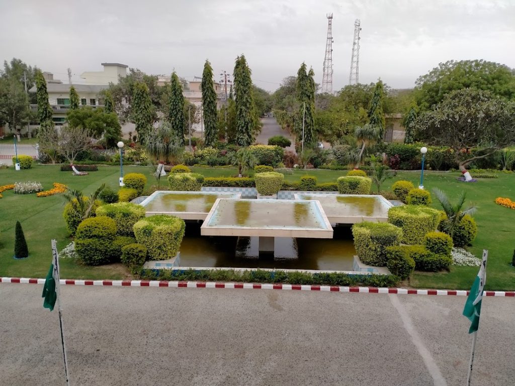Fountain in Gulshan-e-Maymar society