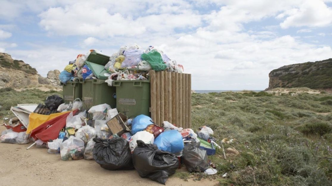 How to Safely Dispose of Construction Waste