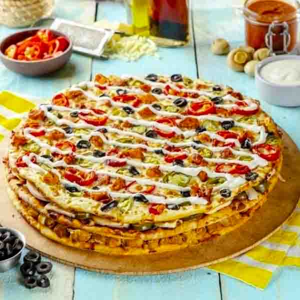 Yellow Taxi Pizza offer best 3 layered pizza in karachi