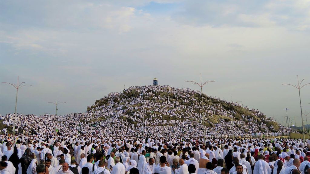 منیٰ میں موجود حاجی