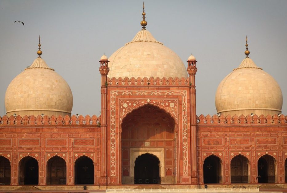 Badshahi masjid