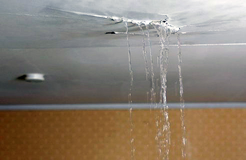 roof leaking water | How to Remove Water from Flooded Basement