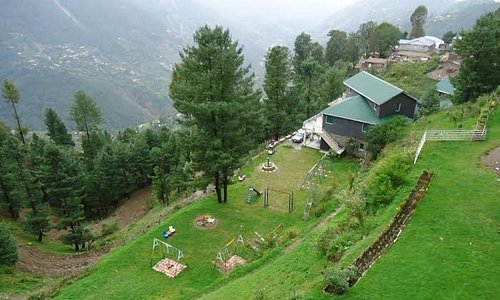 A chilly evening at Nathia Gali