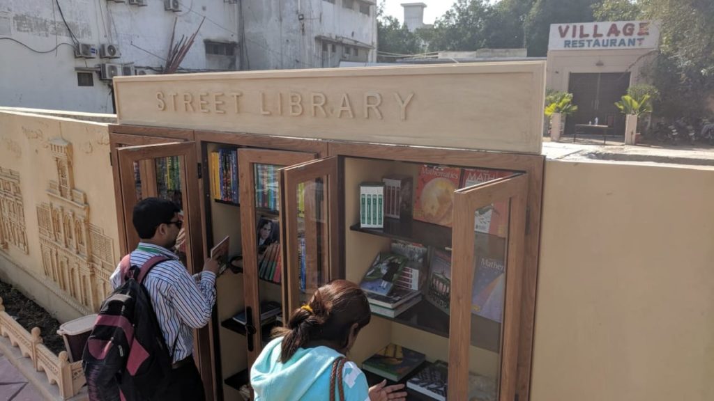 Picture showing Street Library Karachi