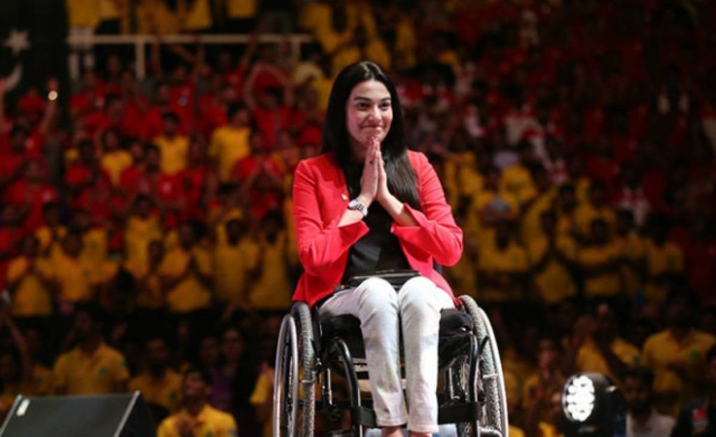 Muniba Mazari on a wheel chain in TedX talks