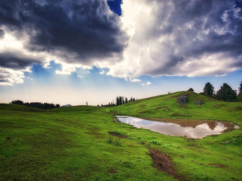 Trekking to Mushkpuri top