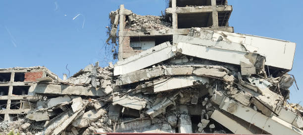 ترکیہ میں ہولناک زلزلے سے زمیں بوس ہوئی عمارت