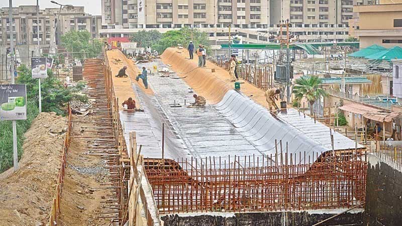 labourers working on a construction site