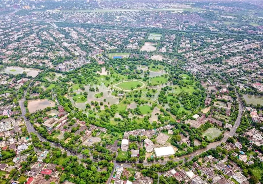 model town park lahore aerial shot