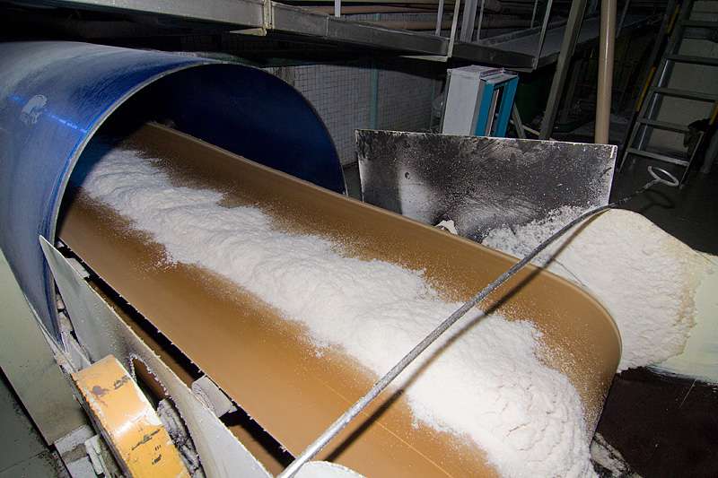 sugar drying in a mill
