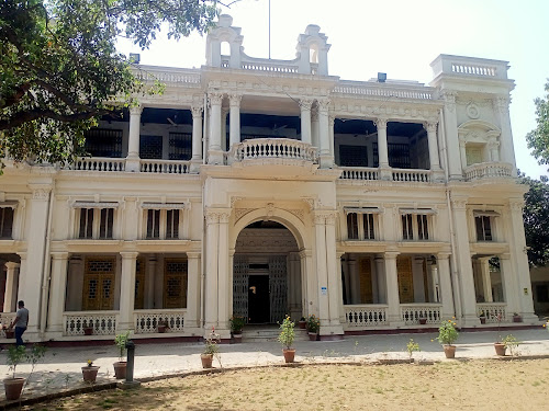 Ram Pyari Mahal