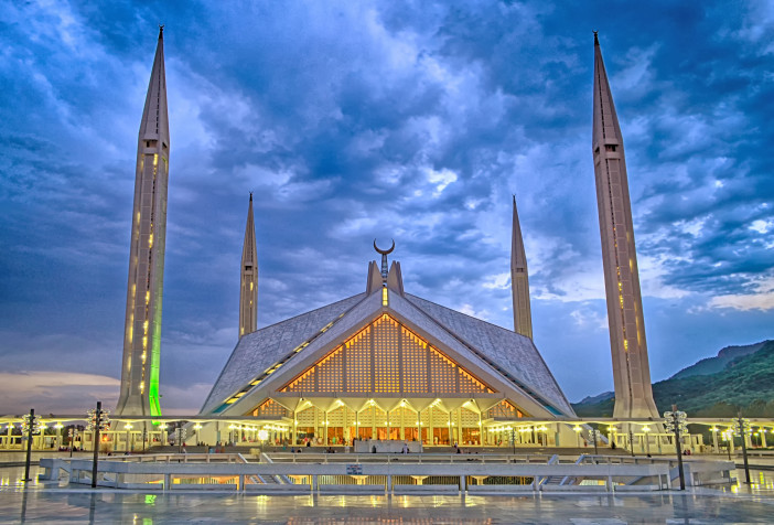 Faisal Mosque is a stunning mosque located in Islamabad,