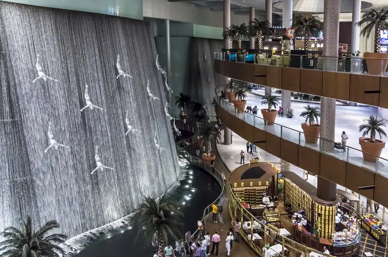 inside view of Dubai Mall