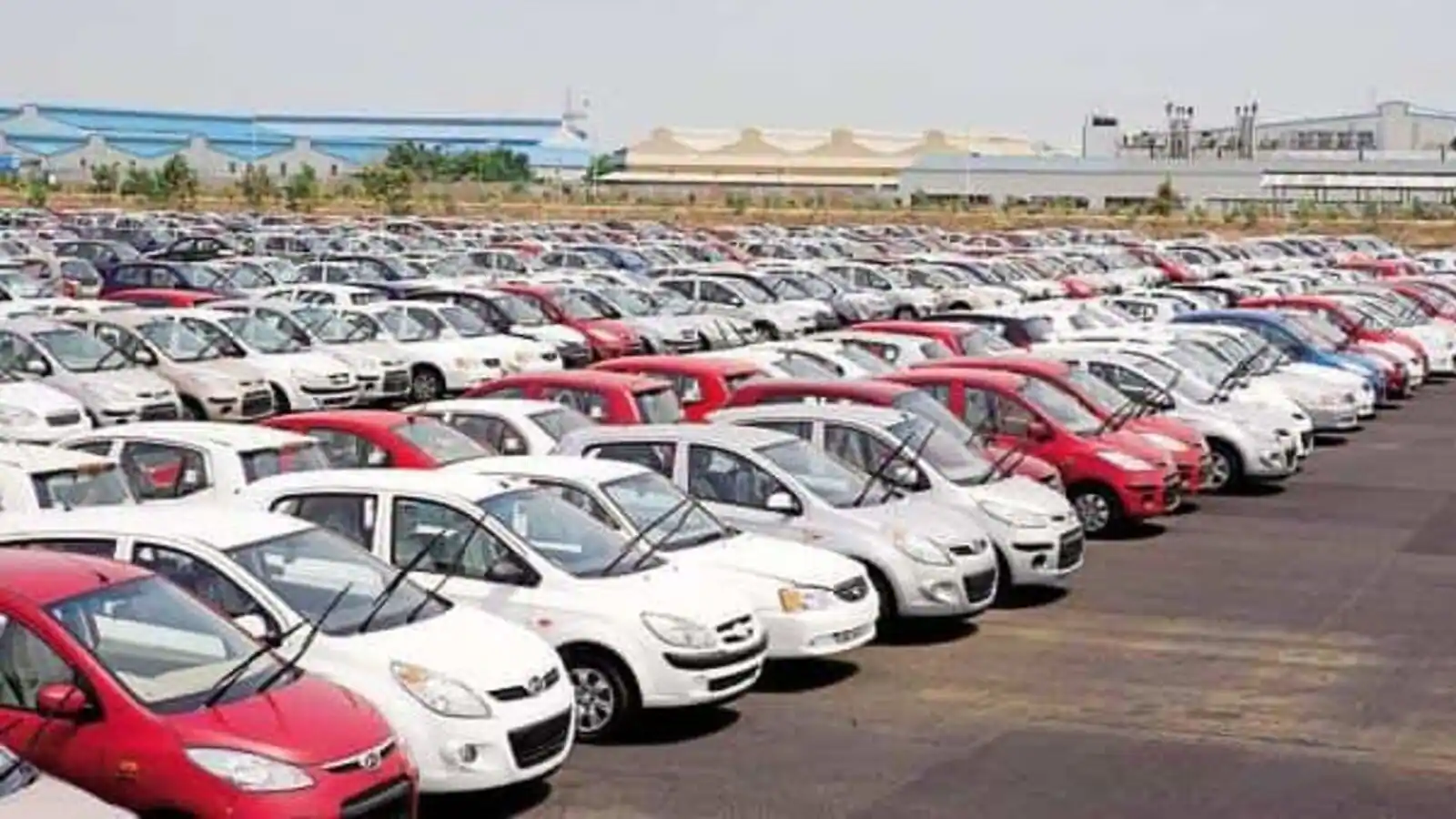 different types of cars parked in sunday car bazaar