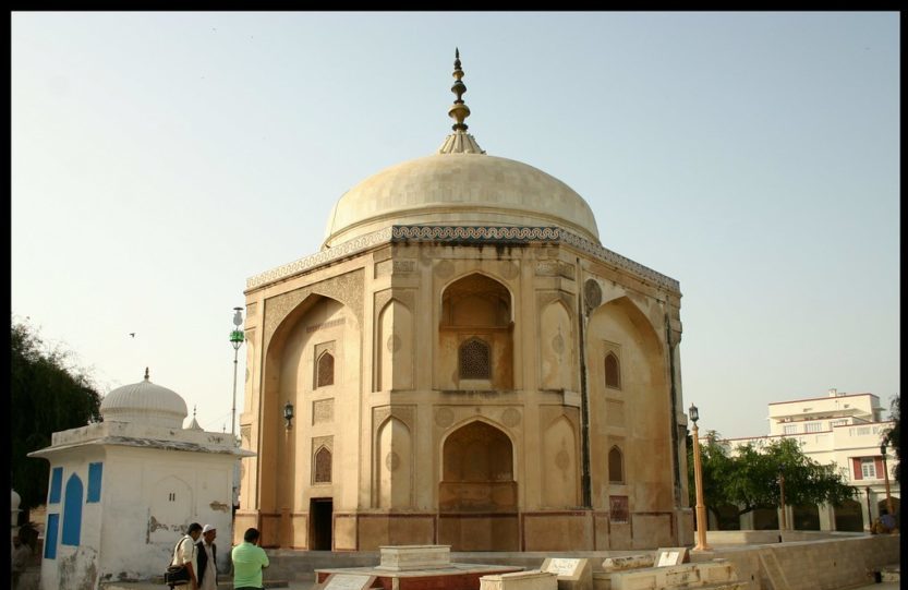 Tomb at Hujra Muqeem