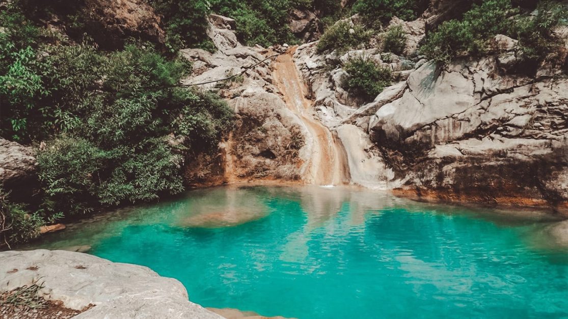 Makhnial Waterfall