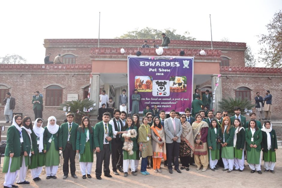 An Overview of Edwards College Peshawar | Graana.com