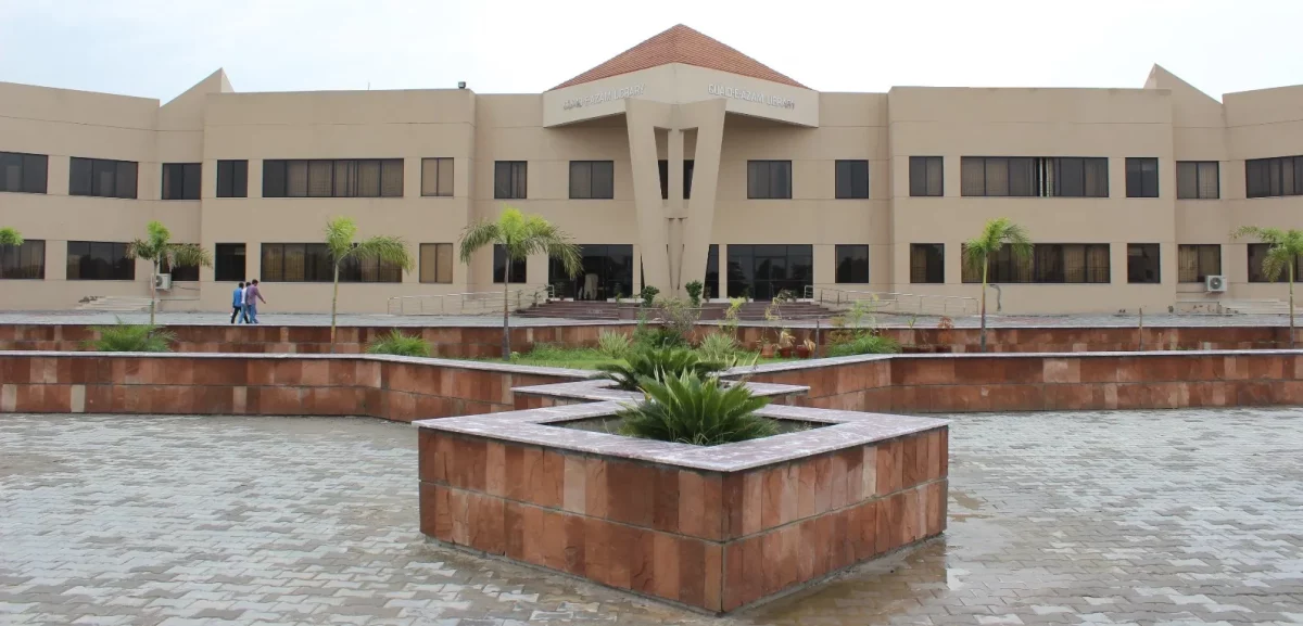 University of Gujrat Building