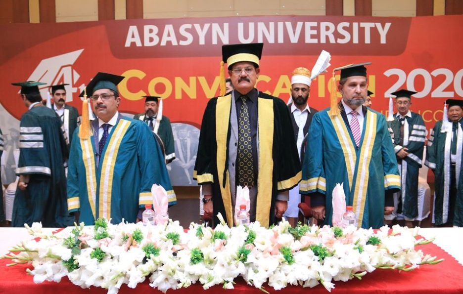 convocation photo of abasyn university peshawar