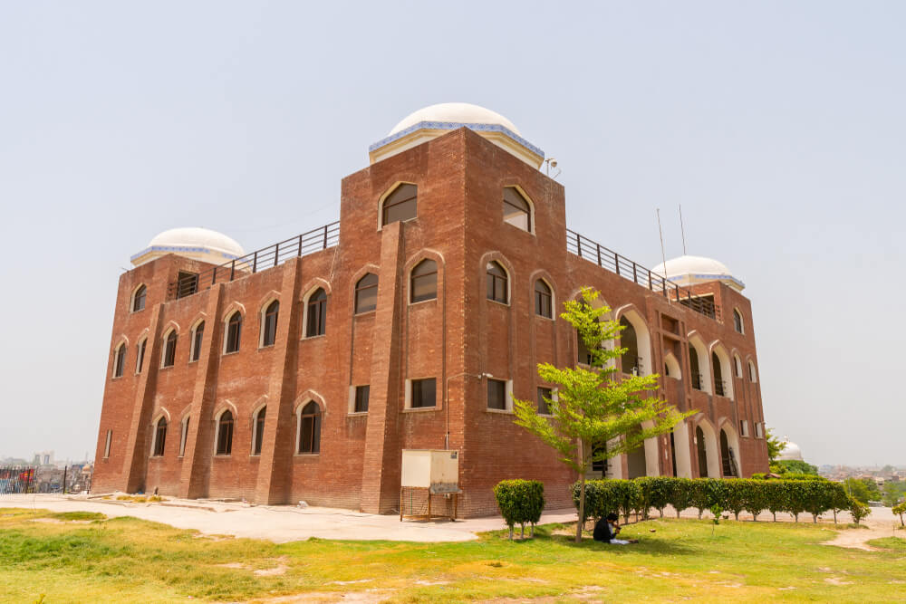 panoramic view of multan fort