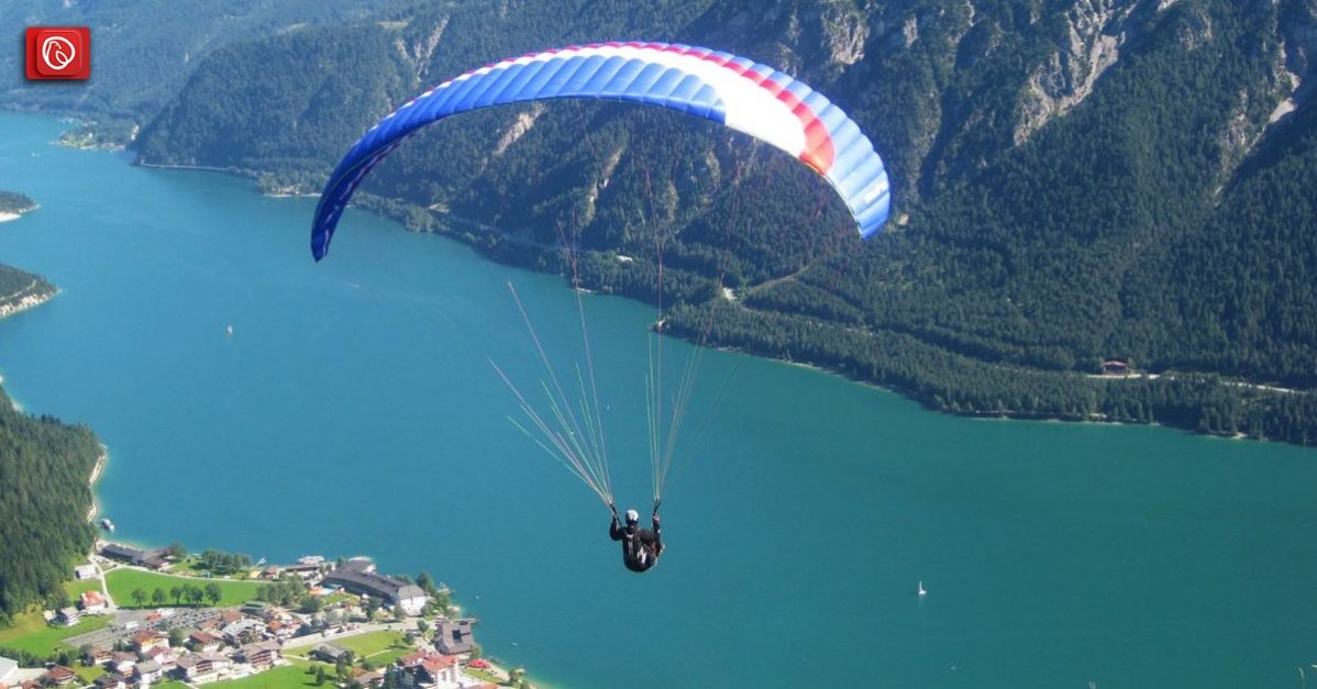 paragliding in Pakistan