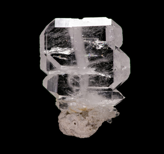 quartz crystal extracted from mines in di khan