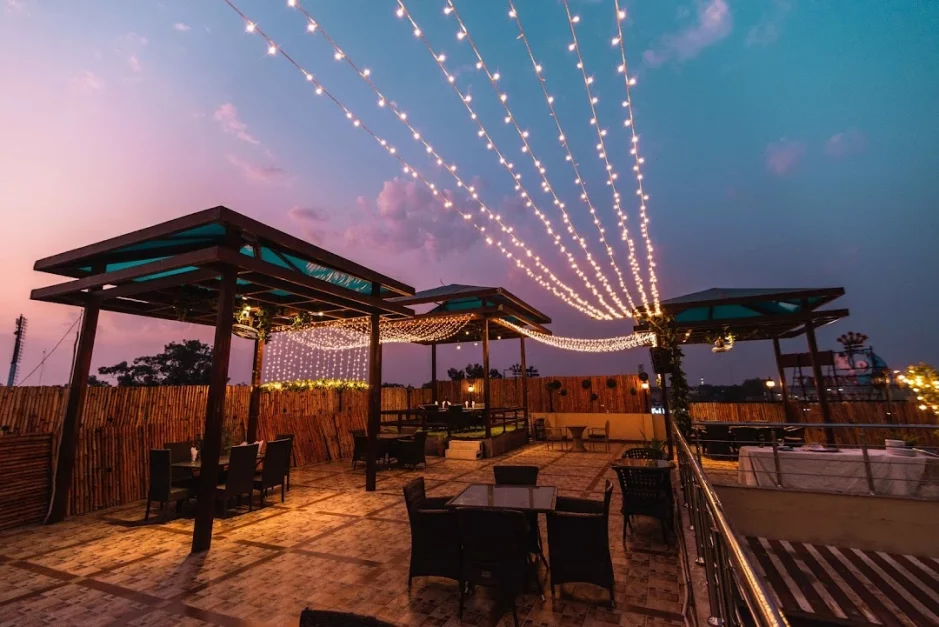 night time view of Heights & Delights rooftop restaurant in Lahore