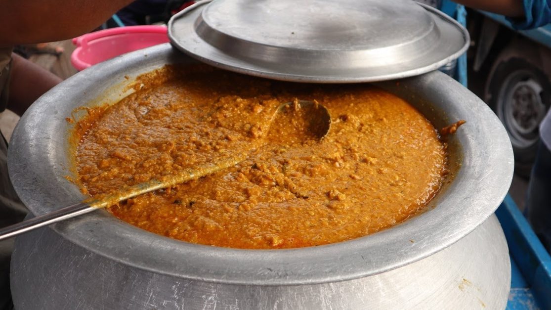 a pot full fo haleem