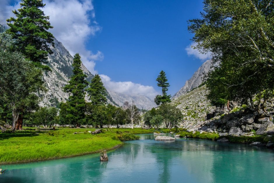 image of Mahudand Lake