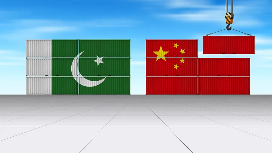 containers with pakistan and China flag