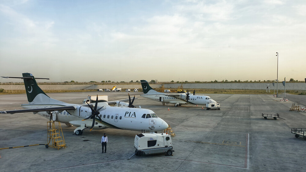 luggage loading on airplanes at sukkur airport