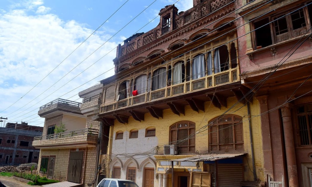 town house in bhera