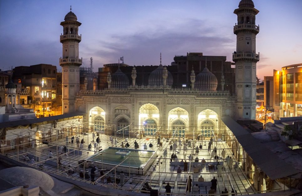 Masjid Mahabat Khan night time view