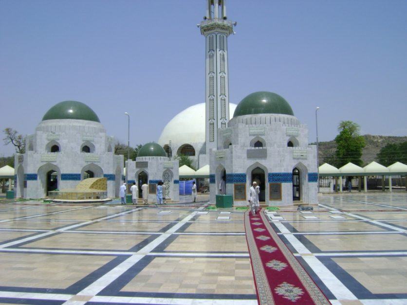 khari sharif darbar