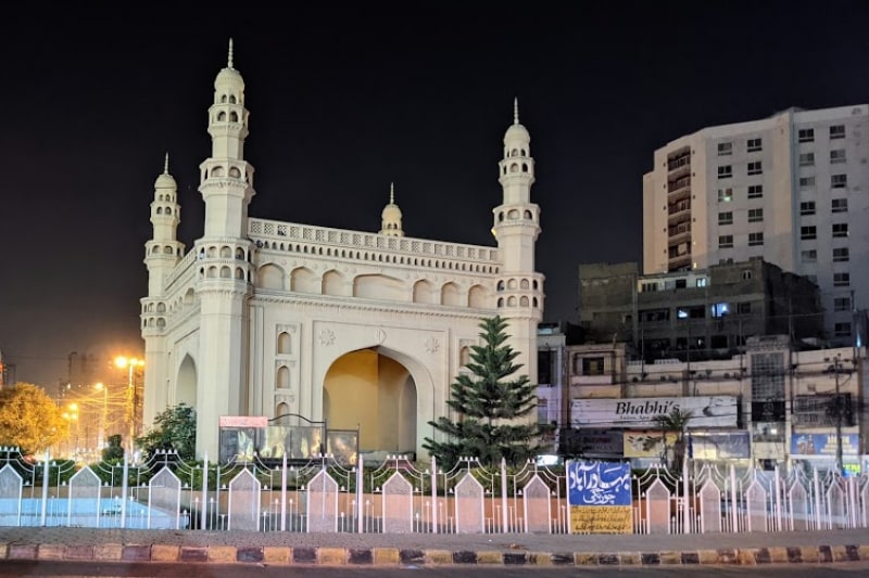 char minar chowrangi night view