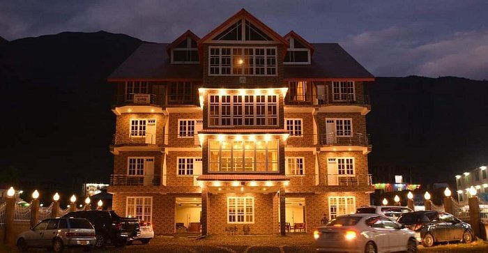 Image for Graana Blog on Batakundi Hotels in Naran Pakistan. 