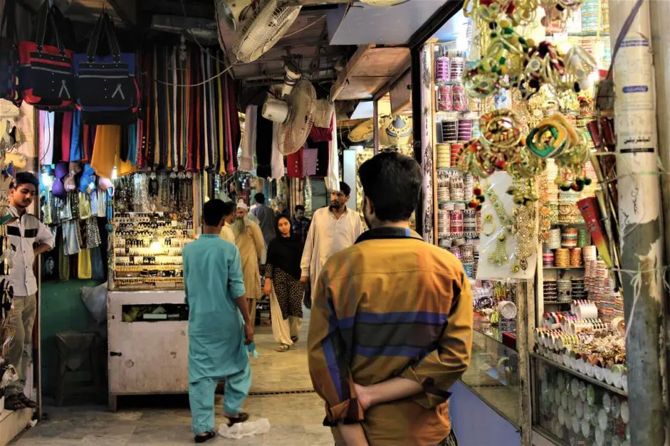 anarkali bazar lahore