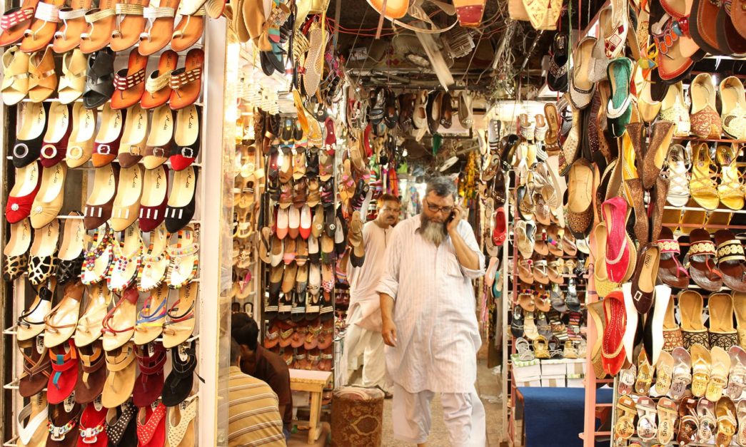 shoe market at meena bazaar karachi