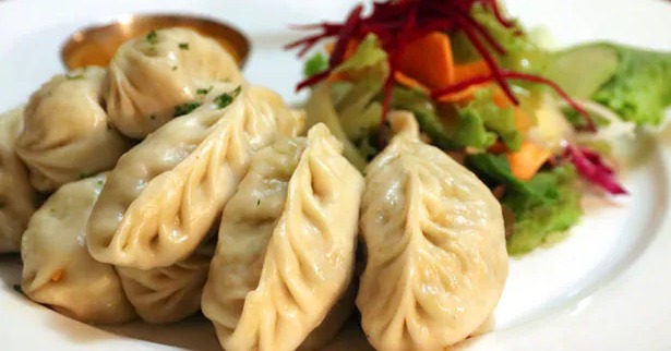 Underrated spots for momos in Karachi