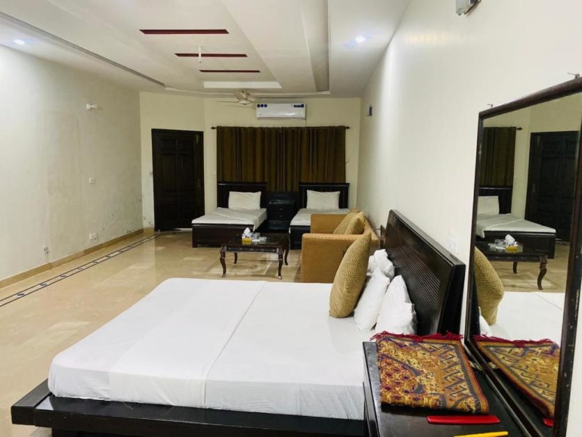 Guest House in F7 Islamabad