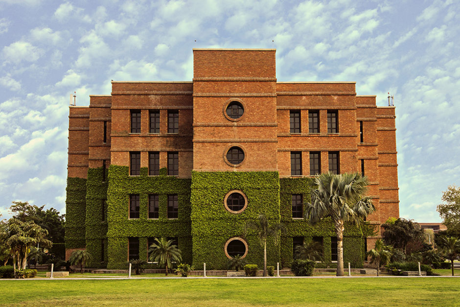 LUMS Centre for Continuing Education Studies (CES) 