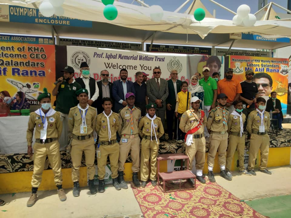 Students dressed in uniform for Pakistan Day Special Games