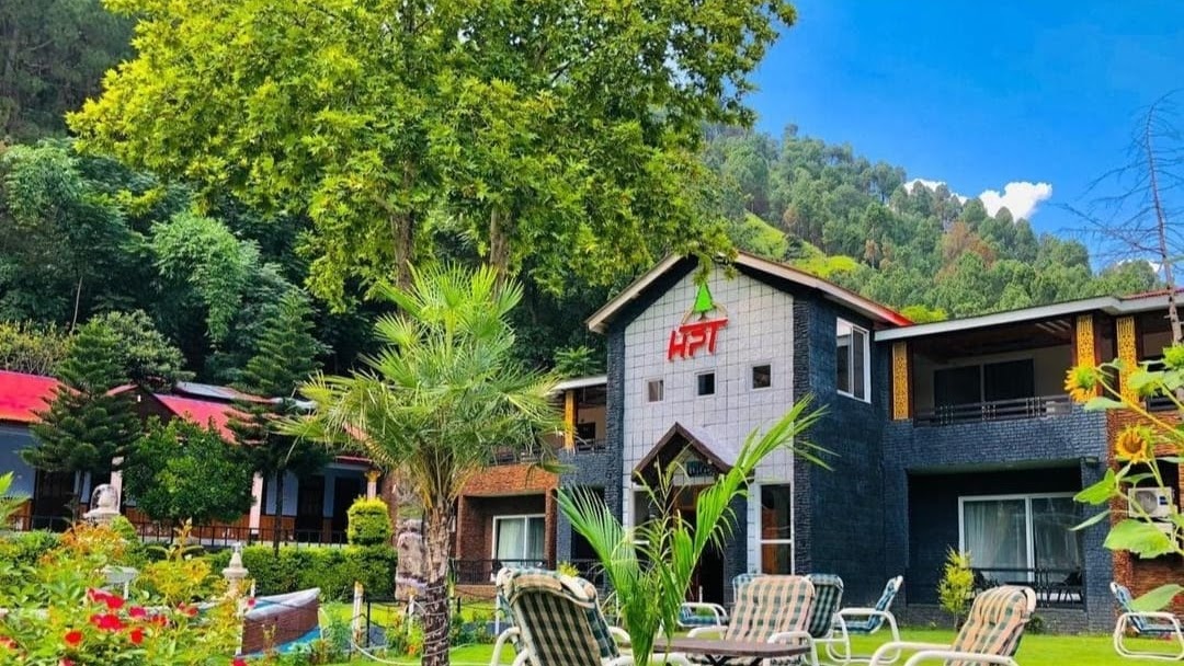 Hotel Pine Track Balakot 