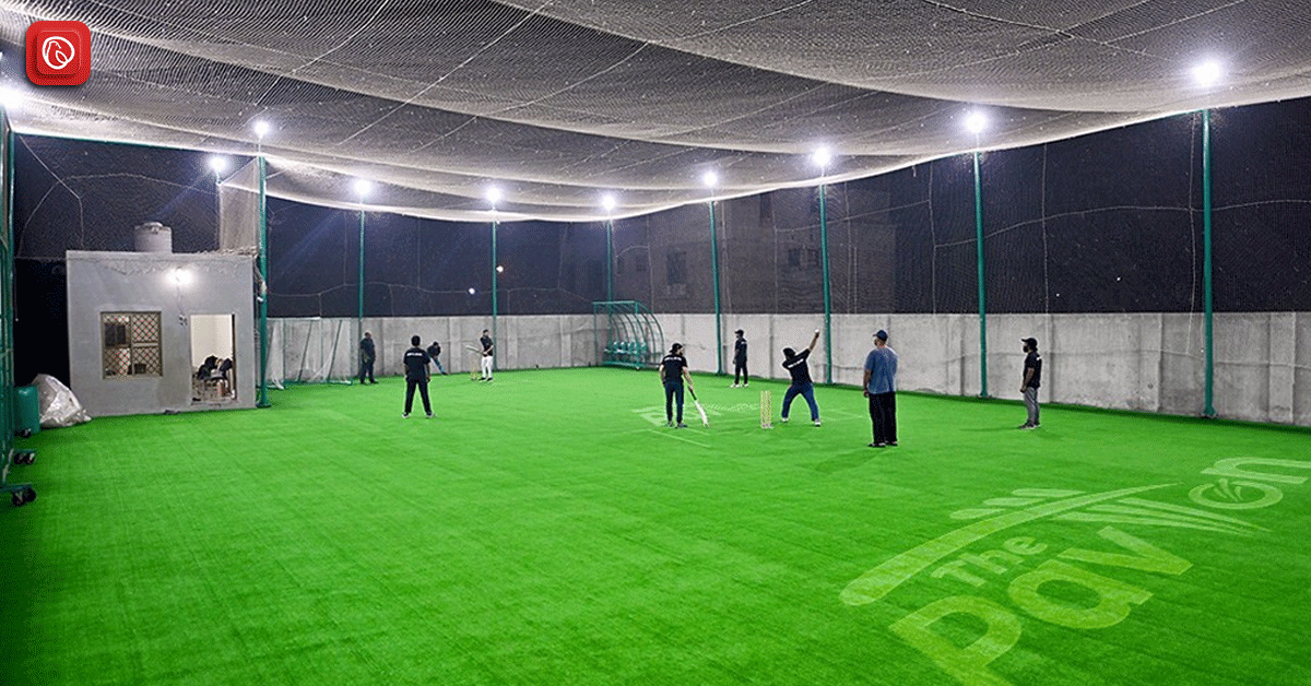 People playing indoor cricket in Karachi